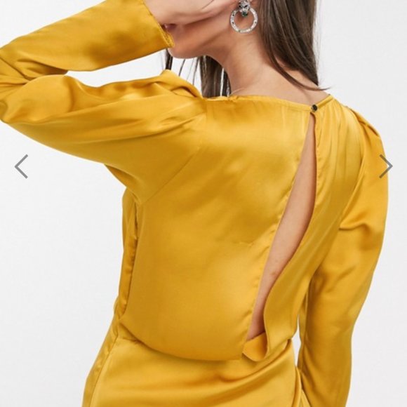 MIDI wrap dress with gathered side in gold size 8 - Picture 3 of 4